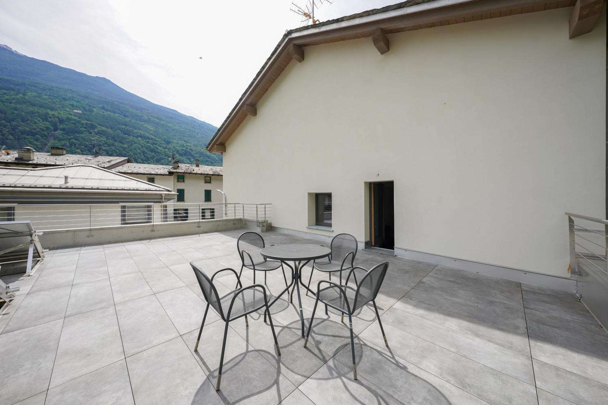 Apartmán Al Campanile - Valtellina - 15 Min Da Bernina Express Grosotto Exteriér fotografie